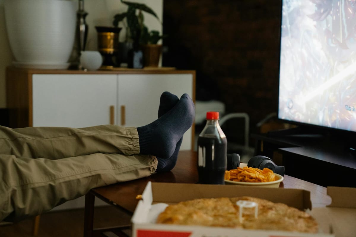 Short Completed Series for Weekend Binge Picks